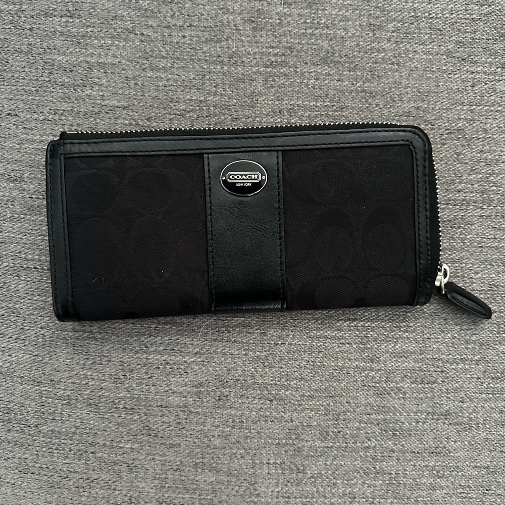 Coach Black Signature Zip Wallet